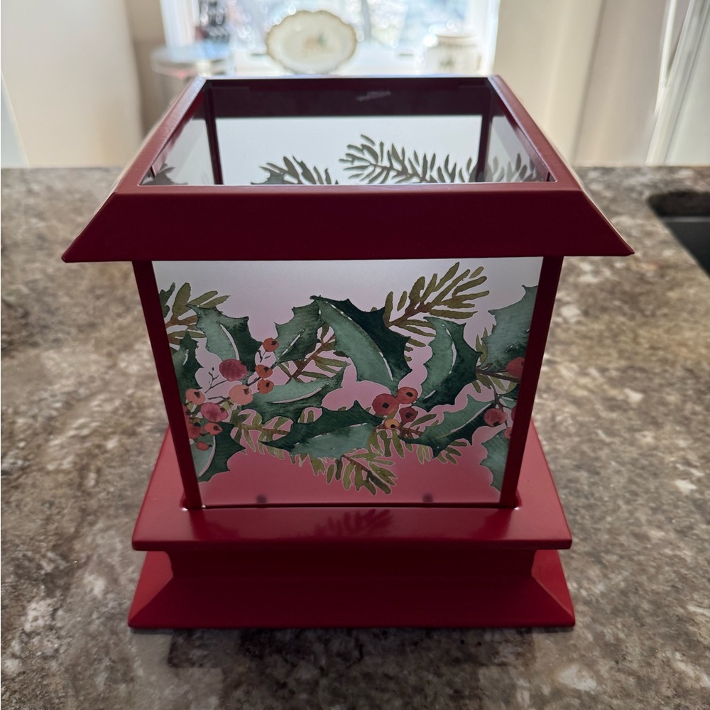 Red Cardinal Candle Holder - Picture 4 of 6